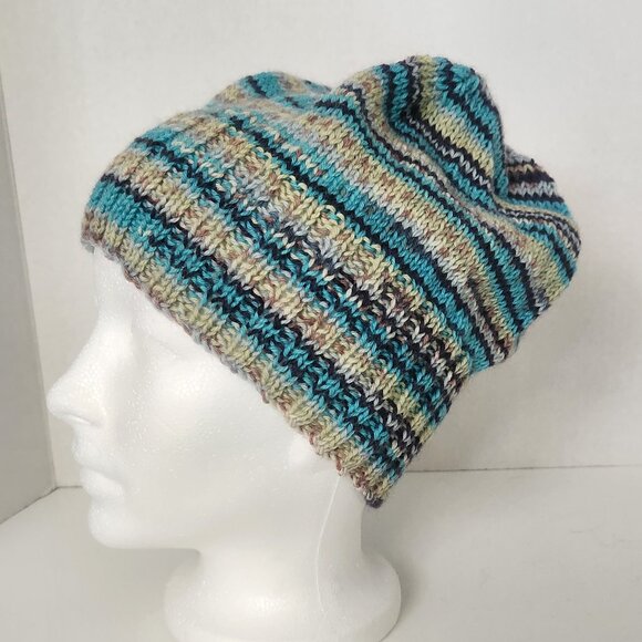 Hand Knit Turquoise Wool Tuque - Picture 2 of 2